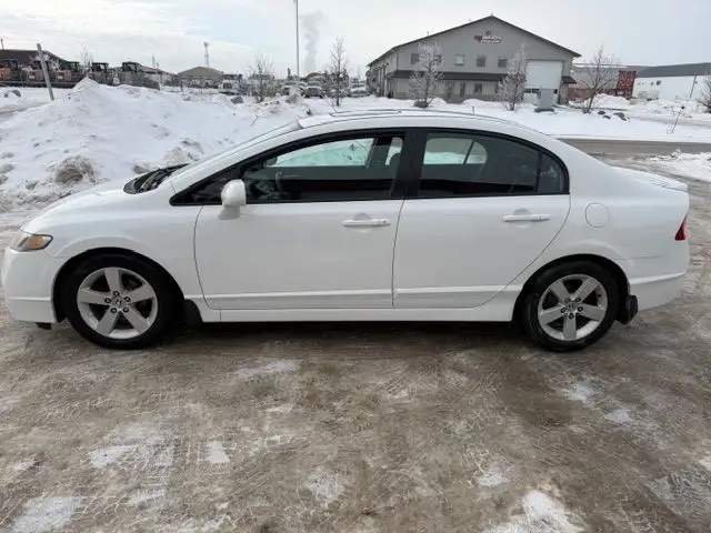 2011 Honda Civic Sdn SE Brand New Safety 171km - Photo 7