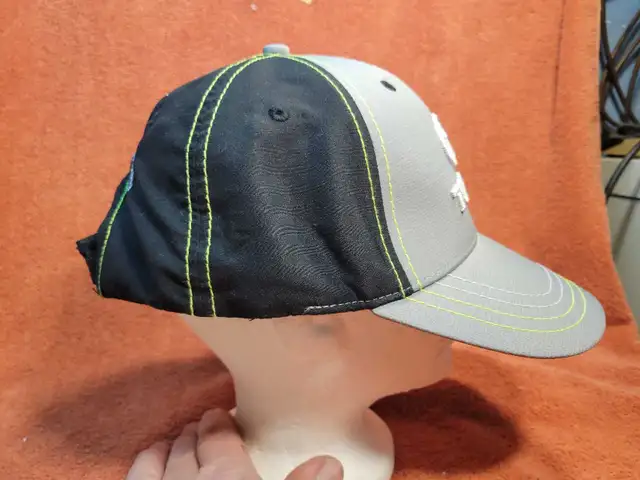 Toyota hat grey black neon stitching excellent shape - Photo 4