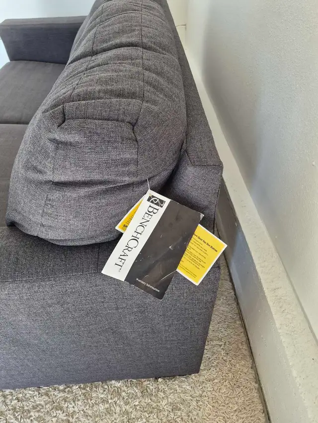 FREE DELIVERY BenchCraft 2 Seater Pullout Sofabed/Loveseat Sofa - Photo 5