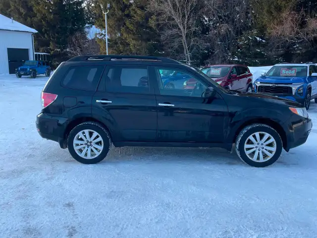 2011 Subaru Forester 2.5X Premium (One Owner) - Photo 2