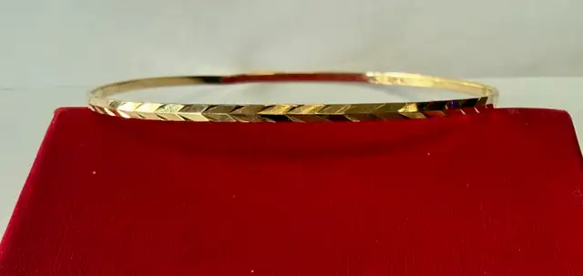 Women's 14K Birks Gold Bangle~8'