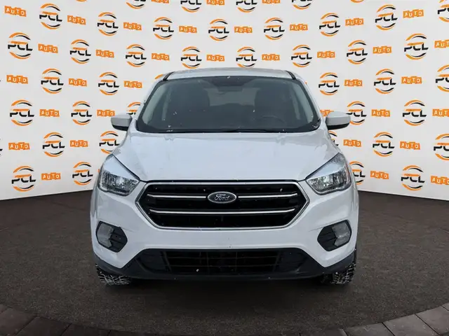 2017 Ford Escape - Photo 2