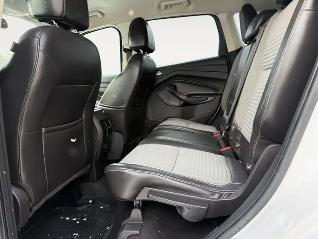 2017 Ford Escape - Photo 12