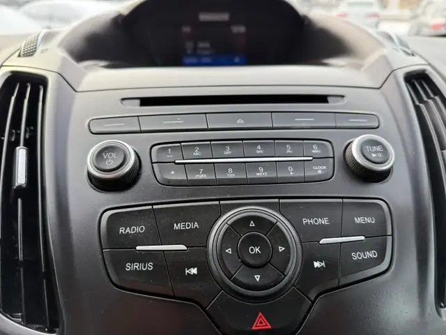 2017 Ford Escape - Photo 17