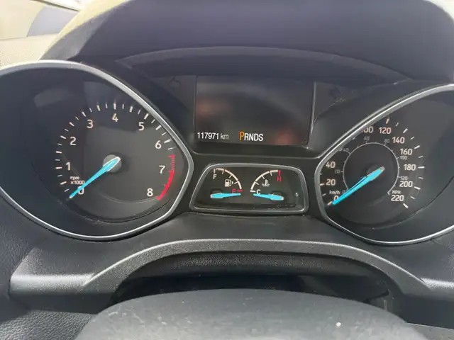 2017 Ford Escape - Photo 21