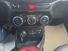 2017 Jeep Renegade ACTIVE Low Km 4WD H.seat Nav 1yr warranty - Photo 19