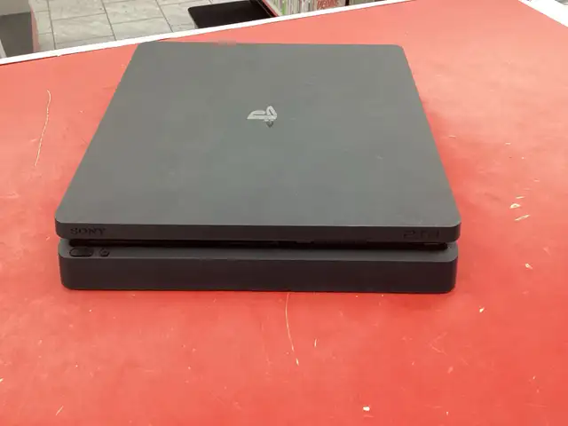 console PlayStation 4 slim 1tb