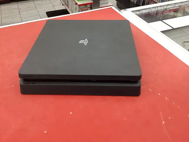 console PlayStation 4 slim 1tb
