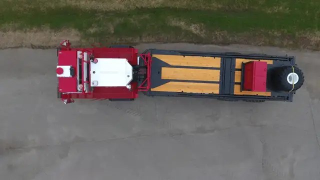 1997 Foremost Industries Commander C Bed Truck - Photo 3