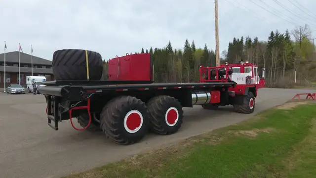 1997 Foremost Industries Commander C Bed Truck - Photo 6