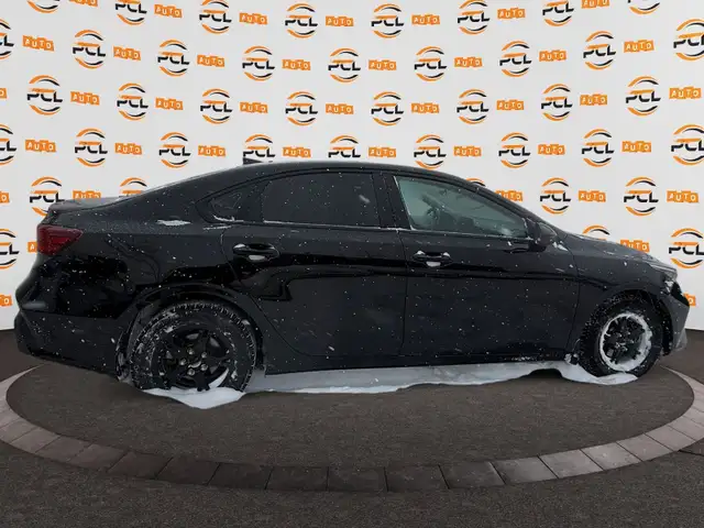 2022 Kia Forte Active H.seat B.cam R.start 1yr warranty - Photo 8