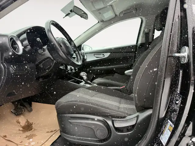2022 Kia Forte Active H.seat B.cam R.start 1yr warranty - Photo 11