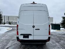2021 Mercedes-Benz Sprinter Van 144WB - LEATHER - ONLY 83K! - Photo 10