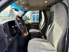 2015 GMC Savana Cargo Van 2500 - Photo 5