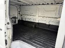 2016 Nissan NV 2500HD Cargo - Photo 4