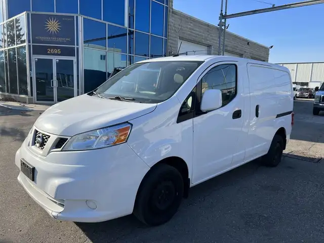 2021 Nissan NV200 S