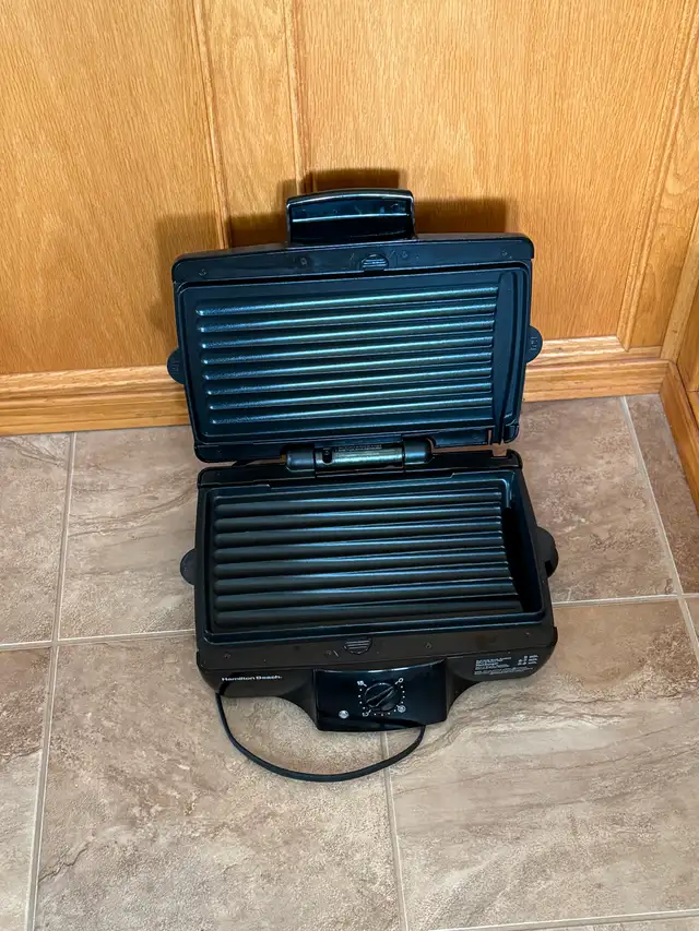 HAMILTON BEACH MEAL MAKER EXPRESS Model 25325  Indoor Grill - Photo 2