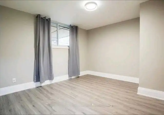 Raised Bungalow for Sale in Wellington, Prince Edward County. - Photo 9