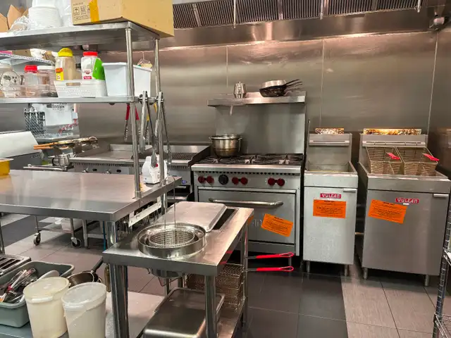 Bubble Tea  & Restaurant For Sale –Turnkey Business Full Kitchen - Photo 5