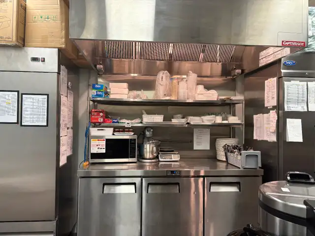 Bubble Tea  & Restaurant For Sale –Turnkey Business Full Kitchen - Photo 6