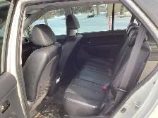 2012 KIA Rondo - Photo 9