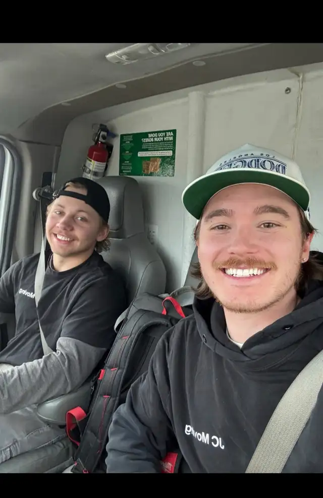 NEED HELP MOVING? GOT JUNK? MOVERS AVAILABLE 7 DAYS A WEEK!