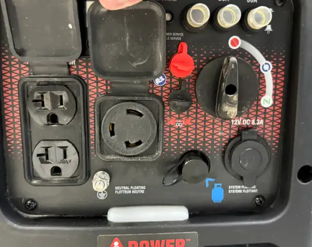 A-iPower GXS4300IDC 3450W / 4300W Dual Fuel Generator $429 - Photo 8