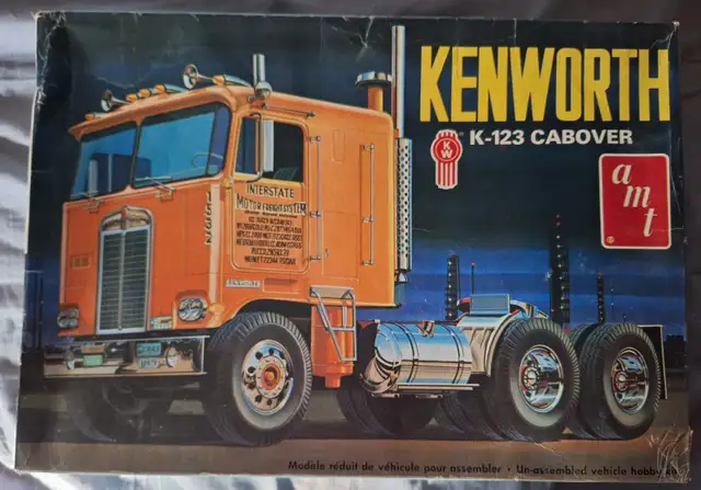 AMT Kenworth model kit