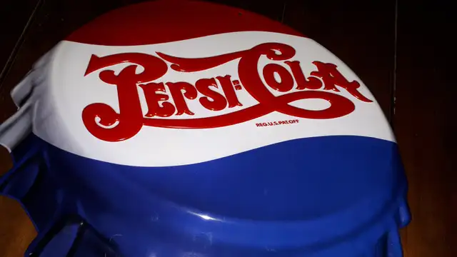 Pepsi Cola Metal Sign - Photo 2