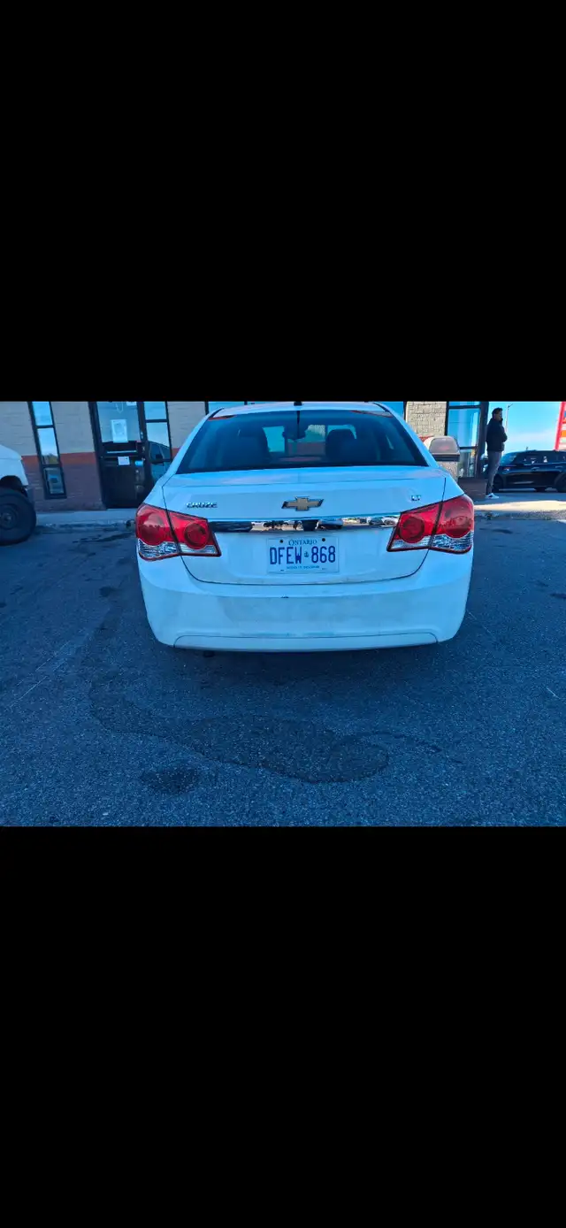 2012 Chevy Cruze - Photo 2