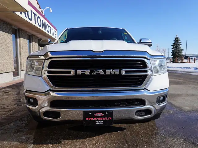 2019 Ram 1500 Big Horn 4x4 Quad Cab 6'4 Box LOADED, VERY CLEAN! - Photo 9