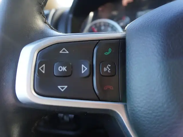 2019 Ram 1500 Big Horn 4x4 Quad Cab 6'4 Box LOADED, VERY CLEAN! - Photo 27