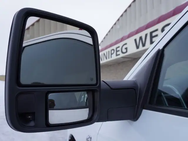 2023 Dodge Ram 2500 BIG HORN CUMMINS LOW KMS VERY CLEAN INSIDE & - Photo 21