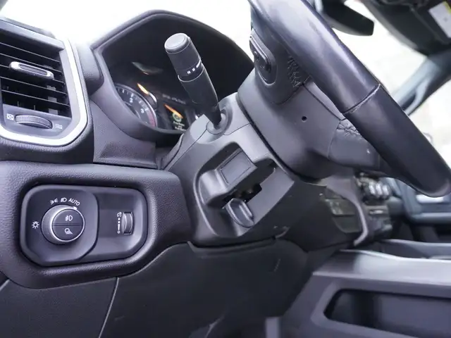 2023 Dodge Ram 2500 BIG HORN CUMMINS LOW KMS VERY CLEAN INSIDE & - Photo 23