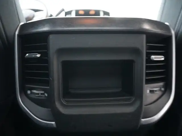 2023 Dodge Ram 2500 BIG HORN CUMMINS LOW KMS VERY CLEAN INSIDE & - Photo 40