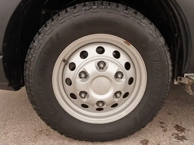 2024 Ford Transit Cargo Van T-250 130 Low Rf AWD - Photo 41