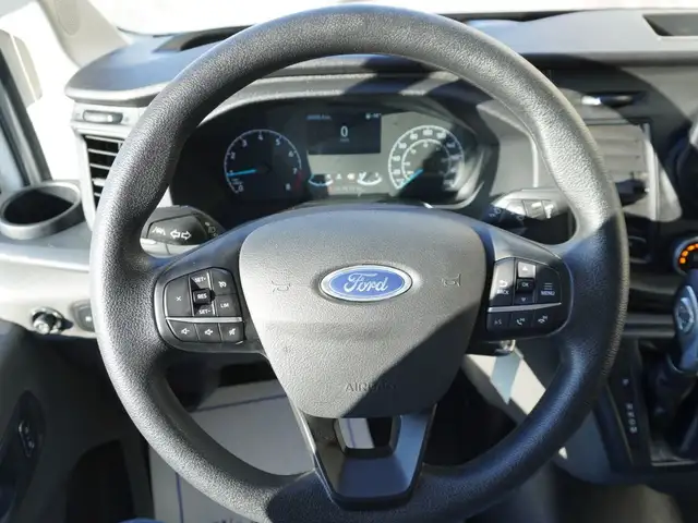 2024 Ford Transit Cargo Van T-250 148 RARE AWD CARGO VAN, LOW KM - Photo 20