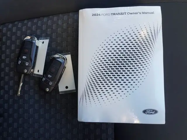 2024 Ford Transit Cargo Van T-250 148 RARE AWD CARGO VAN, LOW KM - Photo 38