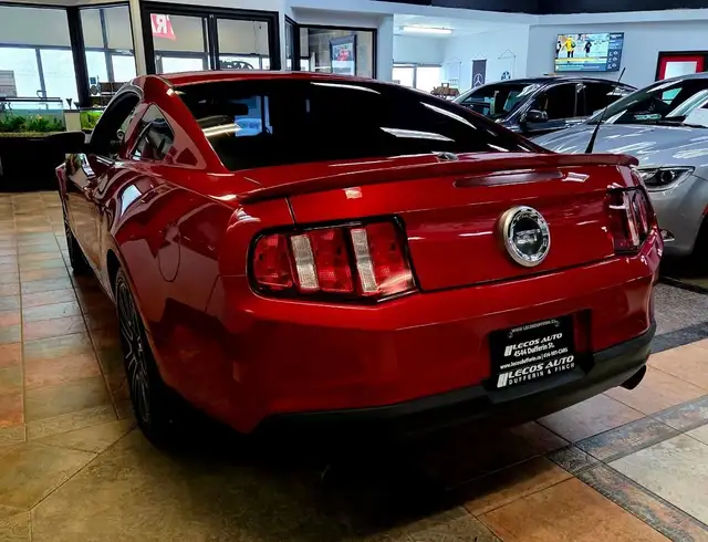 2010 Ford Mustang GT Manual Transmission/4.6L V8/BAMA Perform... - Photo 10