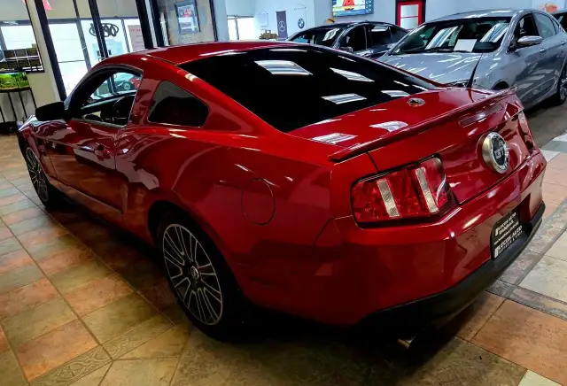 2010 Ford Mustang GT Manual Transmission/4.6L V8/BAMA Perform... - Photo 11