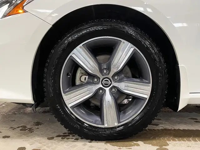 2021 Nissan Altima SE AWD - Backup Camera, Fog Lights, Rear Defr - Photo 3