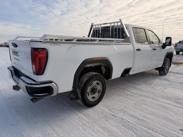 2021 GMC Sierra 2500HD 4WD CREW CAB LONG BOX CLEAN CARFAX - Photo 4
