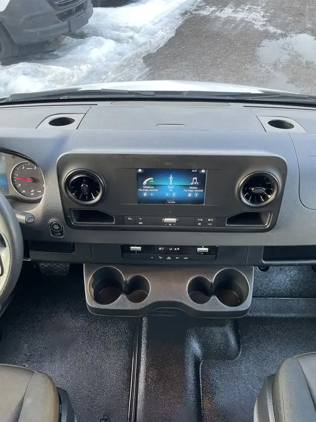 2024 Mercedes-Benz Sprinter - Photo 19