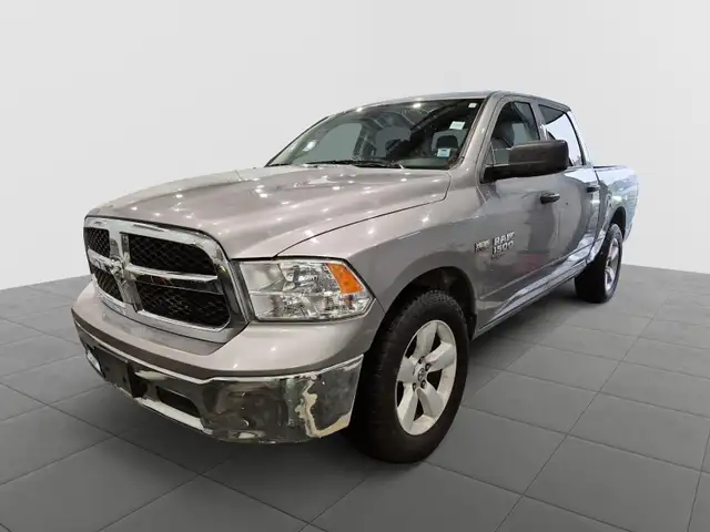 2023 RAM 1500 Classic SLT SLT | 4x4 Crew Cab 5'7' Box
