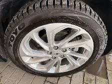 2023 Chevrolet Bolt EUV FWD 4dr LT - Photo 9