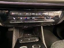 2023 Chevrolet Bolt EUV FWD 4dr LT - Photo 31