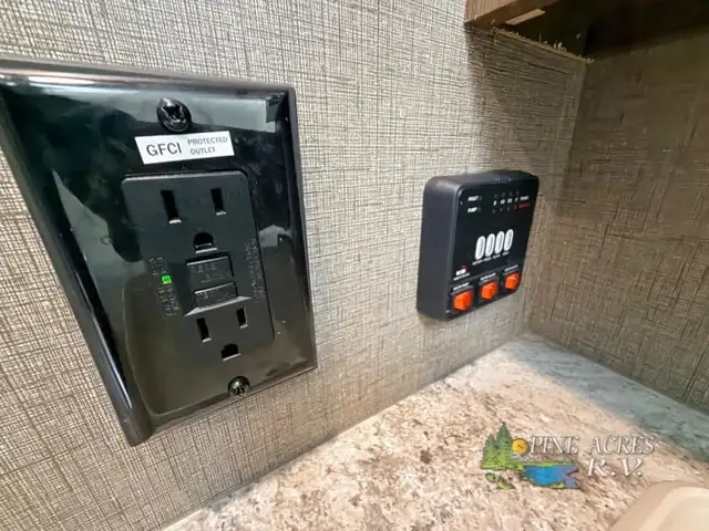 2019 KZ Connect C303RL - Photo 36