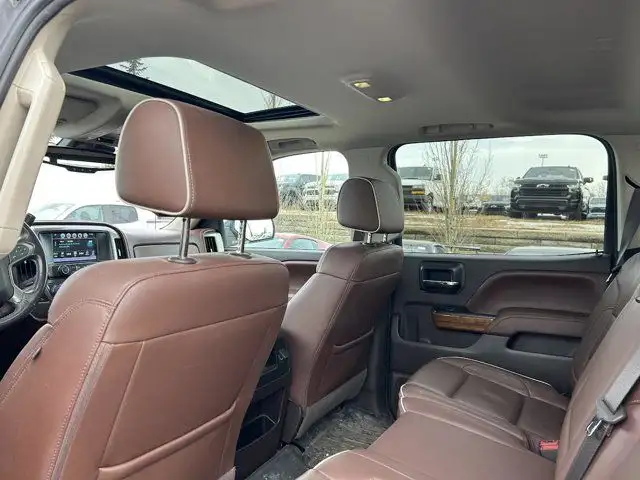 2017 Chevrolet Silverado 1500 High Country 6.2L - Photo 7