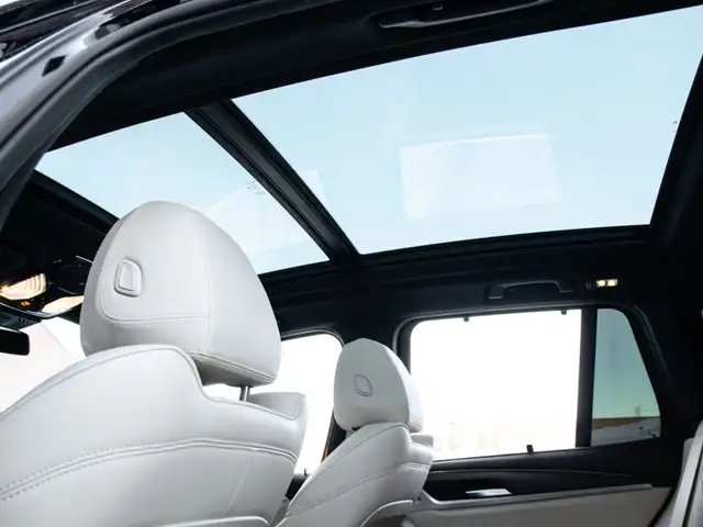 2018 BMW X3 30i |NAV|PANOROOF|BACKUP|B.SPOT|CLEAN CARFAX|PRICE T - Photo 11