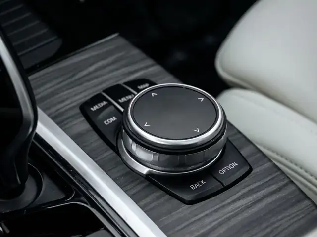 2018 BMW X3 30i |NAV|PANOROOF|BACKUP|B.SPOT|CLEAN CARFAX|PRICE T - Photo 21